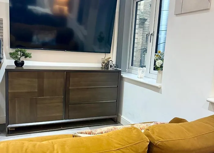 Brand New - Centre Apartment Bradford (West Yorkshire)